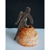 HOMBRE EMBROLLO A SU ROLLO